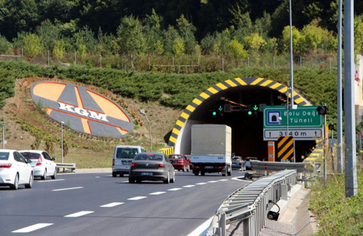 Kaynaşlı ile Bolu Tüneli arası 20 gün süreyle ulaşıma kapatıldı