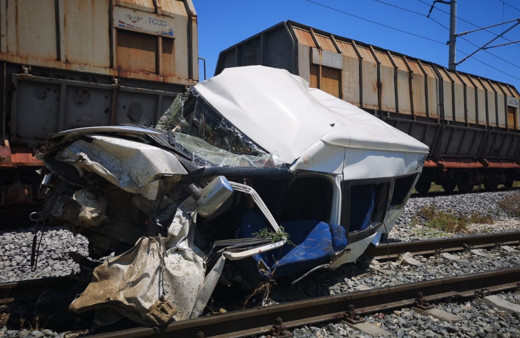 Mersin'de dehşet veren tren kazası: 1 ölü, 4 yaralı