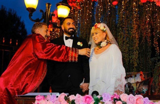 Eşi dolandırıcı çıkmıştı! Boşanma kararı alan Zerrin Özer savcılığa başvurdu