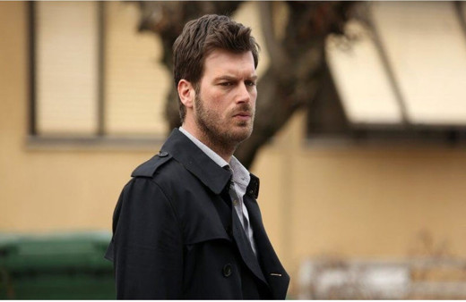 Kıvanç Tatlıtuğ'un sağlık durumu nasıl? Gece yarısı hastaneye kaldırıldı!