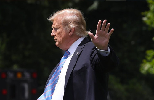 Donald Trump sosyal medya devlerini mahkemeye veriyor