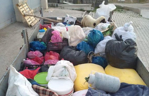 PKK'ya bir traktör dolusu yaşam malzemesi götürürken yakalandılar