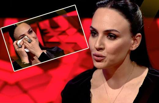 'Dağıldım' deyip gözyaşlarını tutamadı Buket Aydın'ın ekran önünde  zor anları!