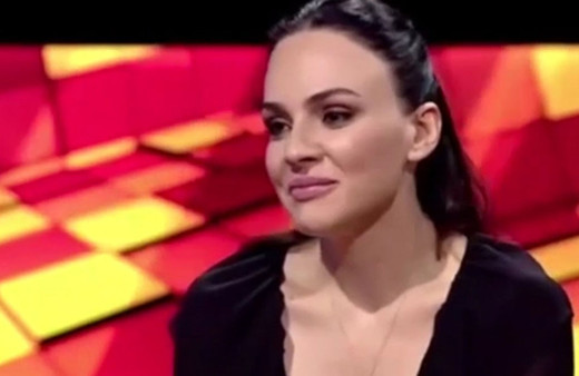 Haluk Levent'den Buket Aydın'ı duygulandıran Elfida performansı