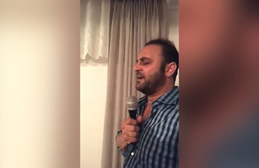 Hasan Şaş kendinden geçti "Acı çekmek özgürlükse" şarkısını söyledi