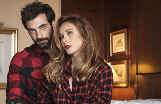 Burçin Terzioğlu ve İlker Kaleli barıştı mı? Fotoğraftaki detay dikkatlerden kaçmadı