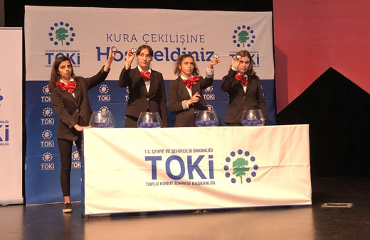 TOKİ Silivri konutları kura çekimi gerçekleştirildi