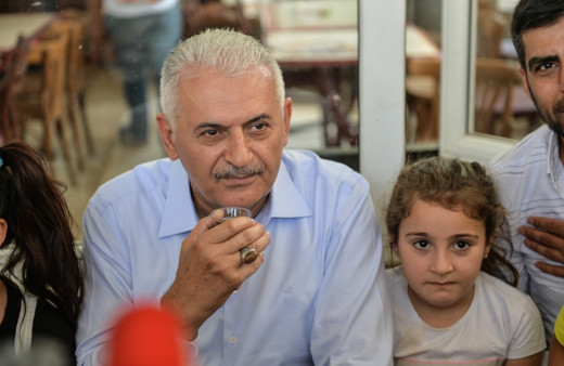 Binali Yıldırım'dan Ekrem İmamoğlu'na 'çay teklif geçerli mi' sorusuna yanıt