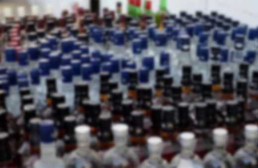 Mersin'de 5 kişinin metil alkol şüphesiyle ölümüne soruşturma