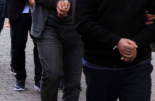 İzmir Balıkesir ve Konya merkezli çok sayıda ilde FETÖ operasyonu