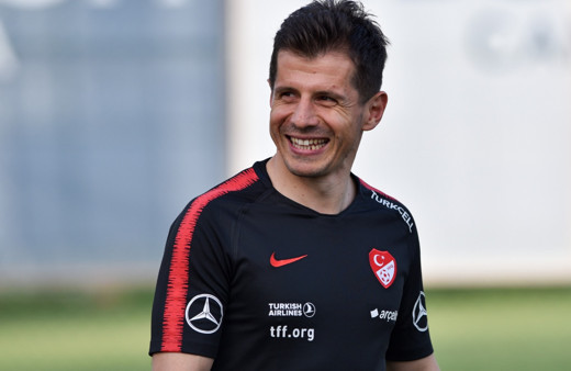 Emre Belözoğlu 4 yıl sonra yuvaya dönüyor