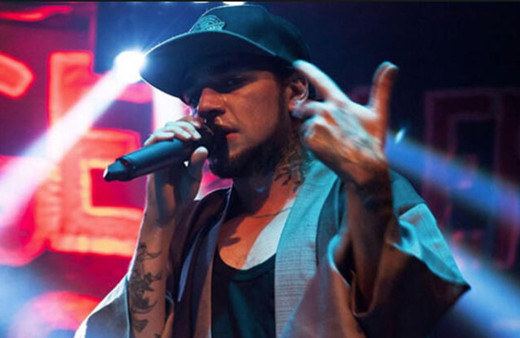 Rapçi Ezhel İzmir Havaalanında gözaltına alındı