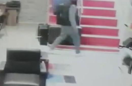 İşyerini soyan muhasebeci kameraya yakalandı!