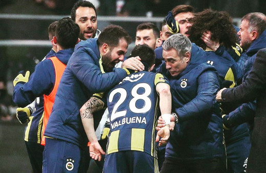 Fenerbahçe'de Deniz Sarıtaç ile yollar ayrıldı? İşte ayrılığın perde arkası
