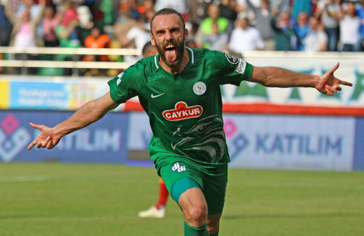 Fenerbahçe Vedat Muriç transferi için Rizespor ile anlaştı