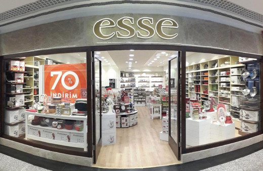 200 mağazası bulunun ünlü marka Esse iflas etti