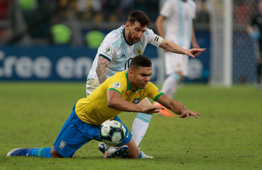 Bezilya Arjantan'i 2-0 yenerek Copa America'da adını finale yazdırdı