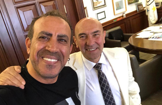Haluk Levent'ten Başkan Soyer'e fayton teşekkürü