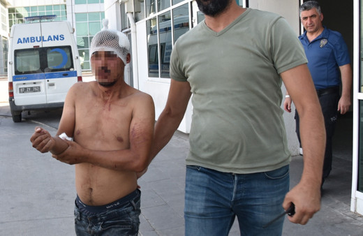 Evine girdiği kadına tecavüz etmişti! Linç edilmekten polis kurtardı