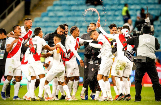 Peru Şili'yi devirdi adını finale yazdırdı