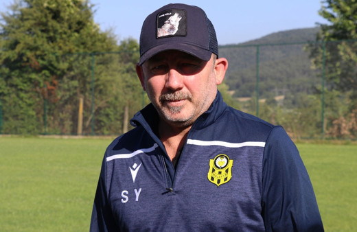 Beşiktaş tribünlerinde Sergen Yalçın sesleri