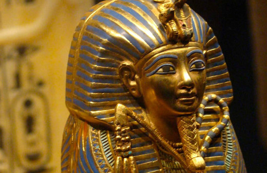Mısır firavunu Tutankamon'un 3 bin yıllık büstü satılacak! Mısırlılar isyan etti