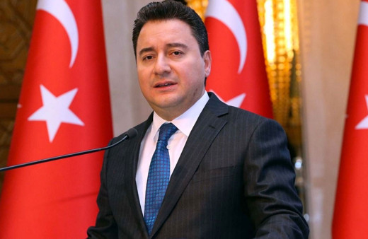Ali Babacan resmen duyurdu! AK Parti'den istifa etti