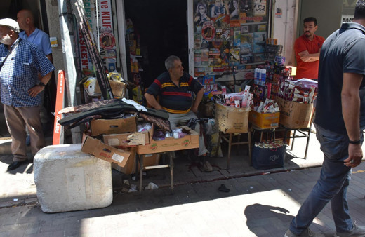 Aydın'da bir satıcı silah satmak istemediği müşterisi tarafından vuruldu