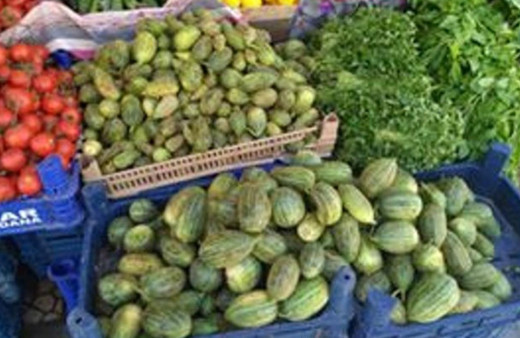 Dışı karpuza içi kavuna tadı ise....