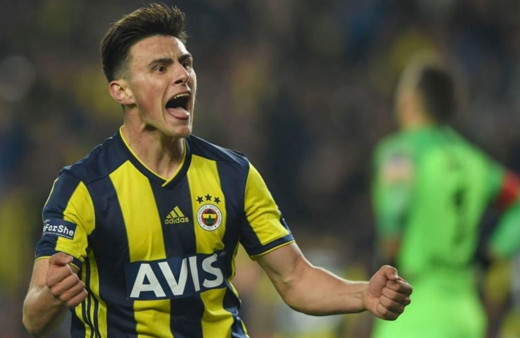 Napoli Başkanı Laurentiis'ten Eljif Elmas formülü!