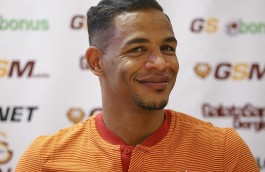 Galatasaray Fernando'nun transferi için Sevilla ile el sıkıştı