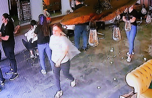 Gaziantep'te saçına kaynak yaptıran kadın para ödemeden kaçtı işte o anlar;