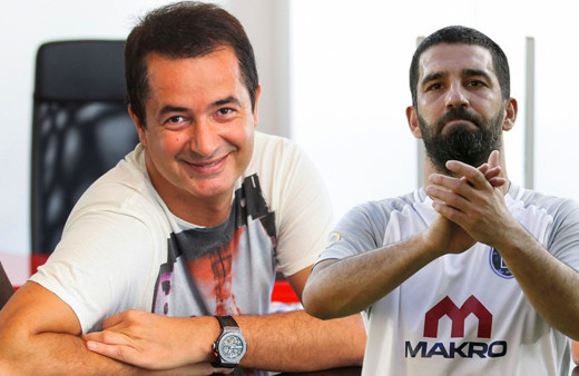 Acun Ilıcalı'dan Arda Turan'ı topa tutanlara tokat gibi yanıt