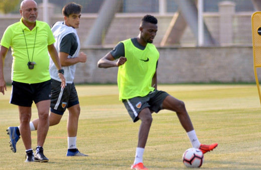 Bernard Mensah: Benim için her şey Kayserispor