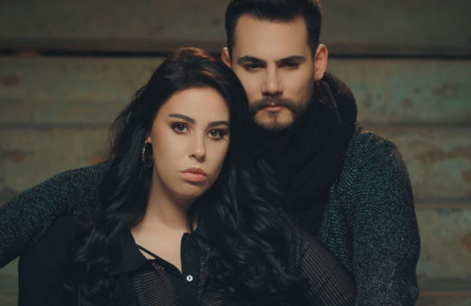 Ferdi Tayfur'un kızı Tuğçe Tayfur mahkemeye başvurdu! İkinci eşi Taner Şafak ile boşanıyor