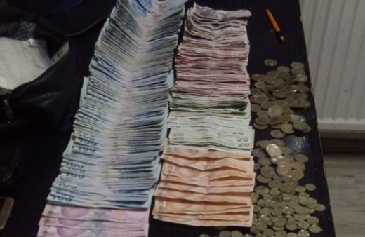 Van'da dilencinin üzerinden çıkan para şaşırttı