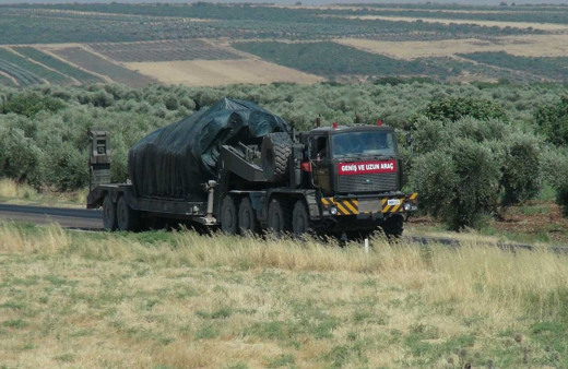 Kilis Suriye sınırına askeri sevkiyat