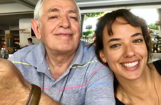 7 aylık hamile Seda Bakan gizli gizli çekilen bikinili görüntülerine isyan etti