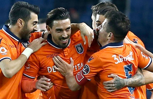 Fenerbahçe'den Başakşehir operasyonu! İki yıldız 9 milyon euro'ya bitiyor