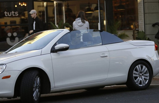 FETÖ firarisi Hakan Şükür'ün lüks yaşamına bakın AA görüntüledi