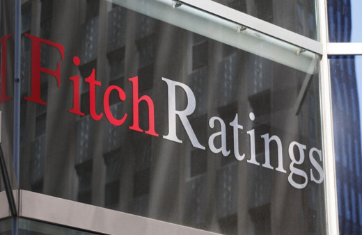 Fitch, Türkiye'nin kredi notunu düşürdü