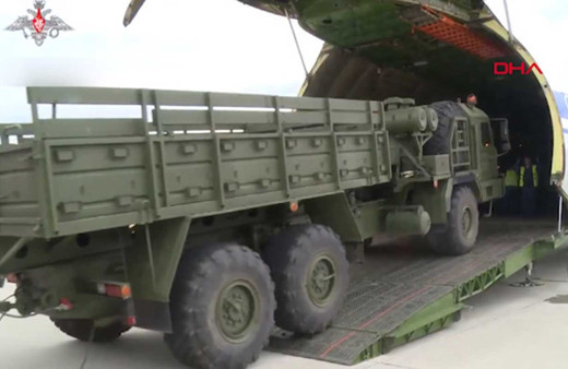 Rusya Savunma Bakanlığı S400 sevkiyatının videosunu yayınladı