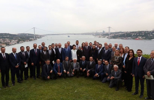 Cumhurbaşkanı Erdoğan genel yayın yönetmenleriyle toplantı yaptı