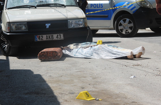 Konya'da bir kişi av tüfeğiyle komşusunu öldürdü