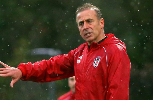 Abdullah Avcı'nın planları altüst oldu! Vitor Hugo'yu Beşiktaş'ın elinden kaptılar