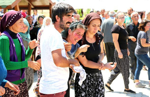 Ayaz ve Nupelda kardeşler'e acı veda! Gözyaşları sel oldu