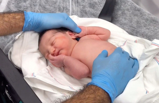 Sakarya'da yeni doğan bebek inşaata terk edildi