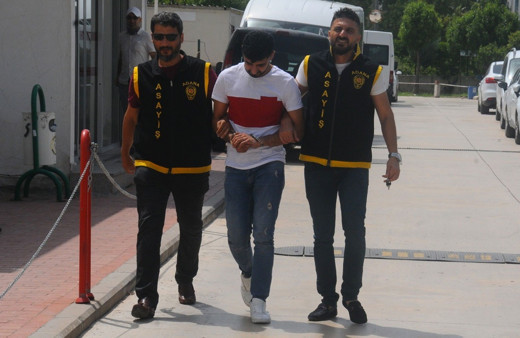 Misafirliğe gittiği evi önce soydu sonra ev sahibiyle sohbet etti