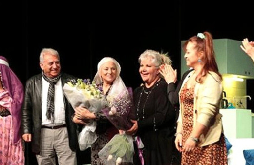 Sanat dünyasının acı günü! Ünlü isim hayatını kaybetti