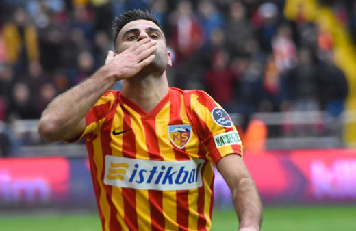 Deniz Türüç, Galatasaray yolunda